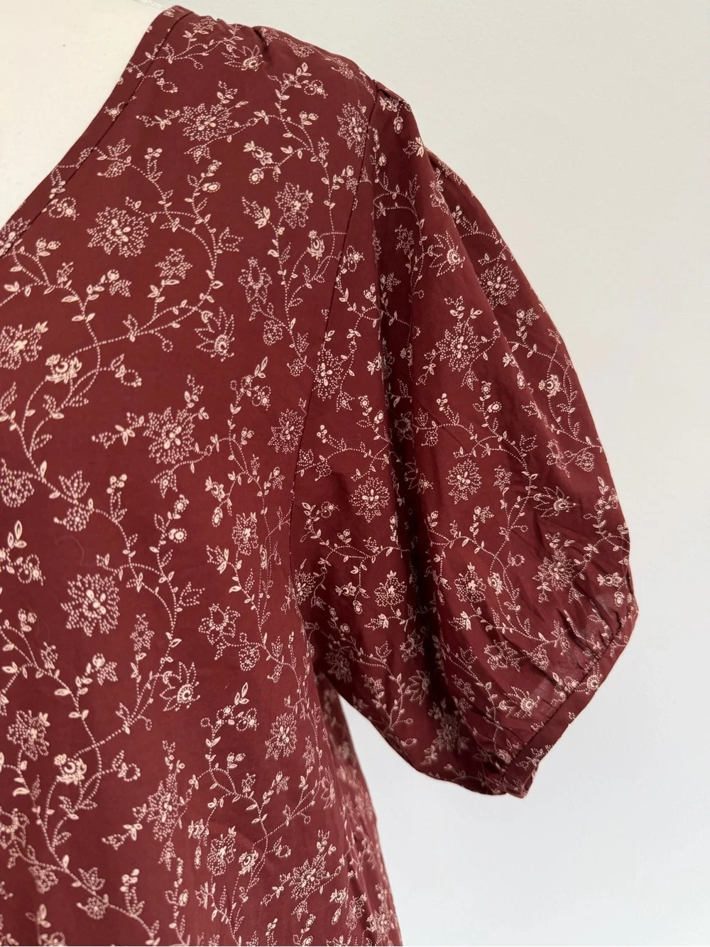 NWT Madewell V-Neck Puff Sleeve Top Batik Vine Weathered Brick Size Large